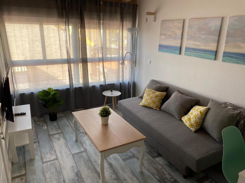 Rasqueta 5 - Fantástico Y Acogedor Junto A La Playa Apartamento